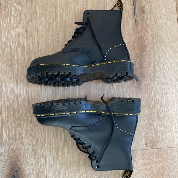 Dr. Marten’s Skull Rivet Platform Boots - Picture 5 of 11